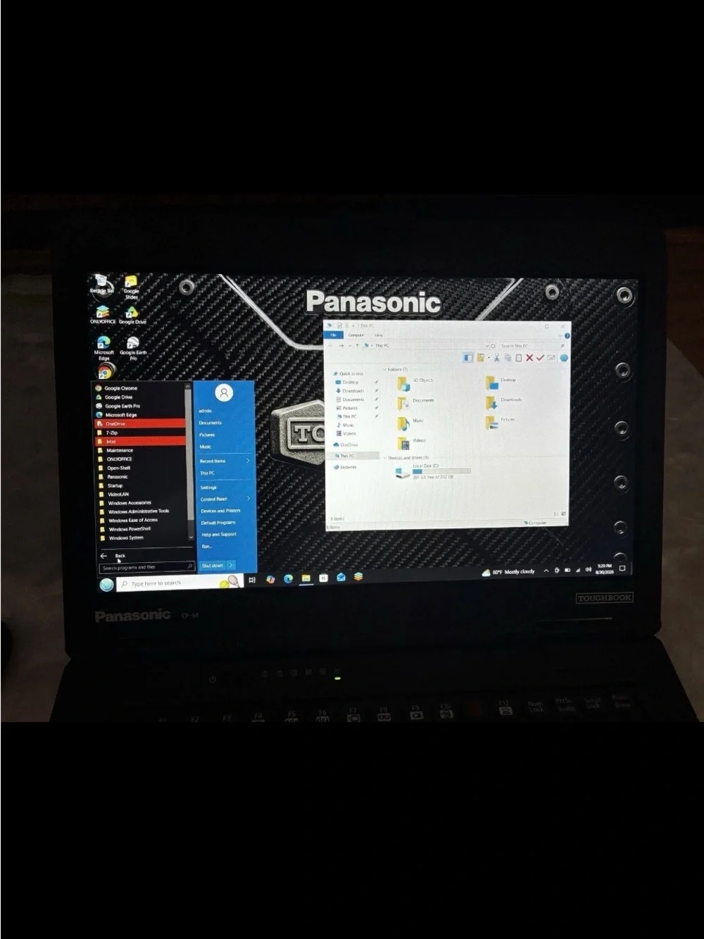 Panasonic Toughbook CF-54 | Core i5-5300U | 8GB RAM | 238GB SSD | Windows 10 Pro